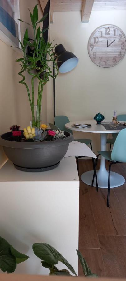 Appartement Lotus à Bari Extérieur photo